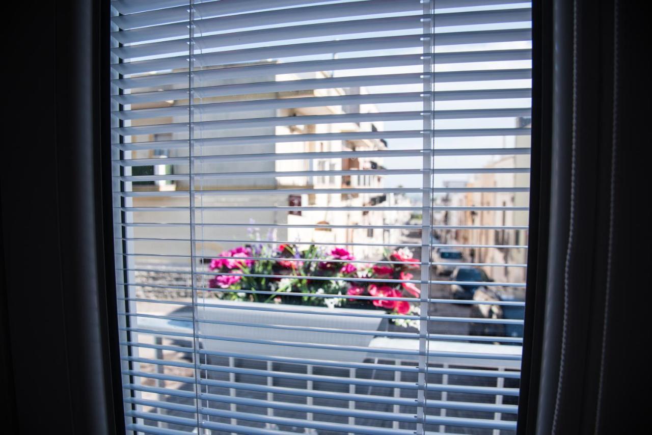 Il Cocchiere Bed & Breakfast Palagianello Eksteriør bilde